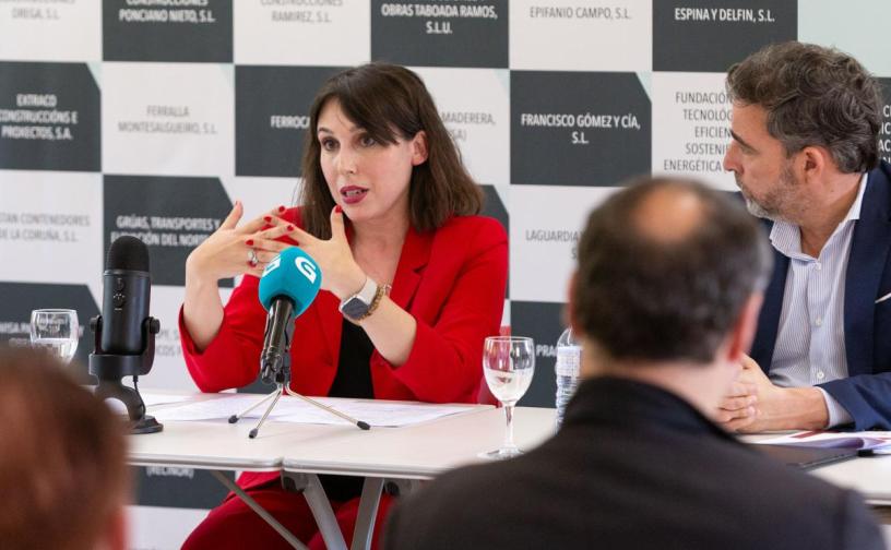 Lorenzana apela a aproveitar a boa marcha da economía galega para impulsar o desenvolvemento industrial e enerxético de Galicia